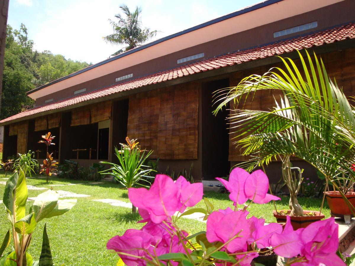 Relaxing Homestay Kuta  Экстерьер фото