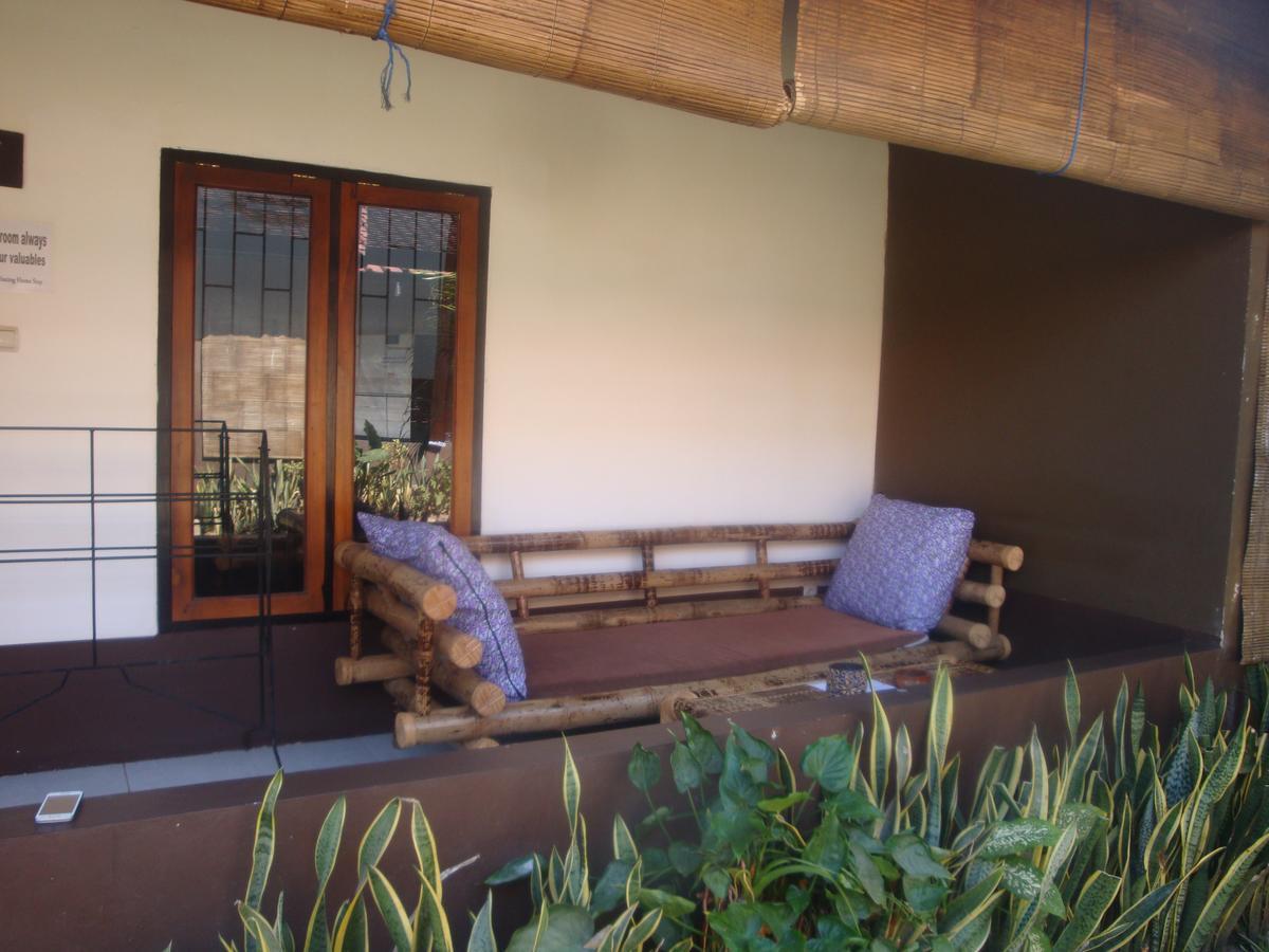 Relaxing Homestay Kuta  Экстерьер фото